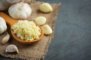 Dehydrated Garlic Flakes